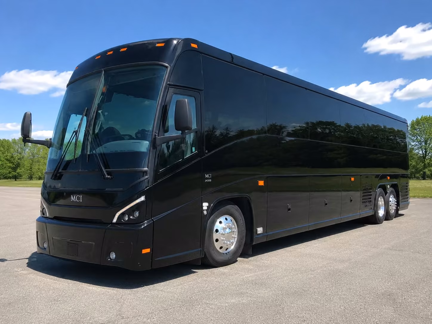 charter buses for lsu game day transportation in baton rouge