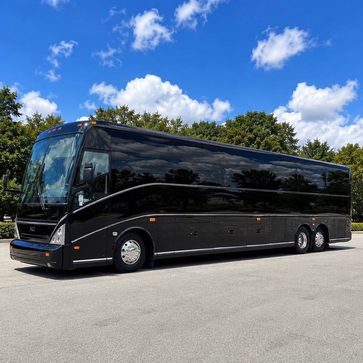 convention and conference shuttle bus rentals at the baton rouge river center