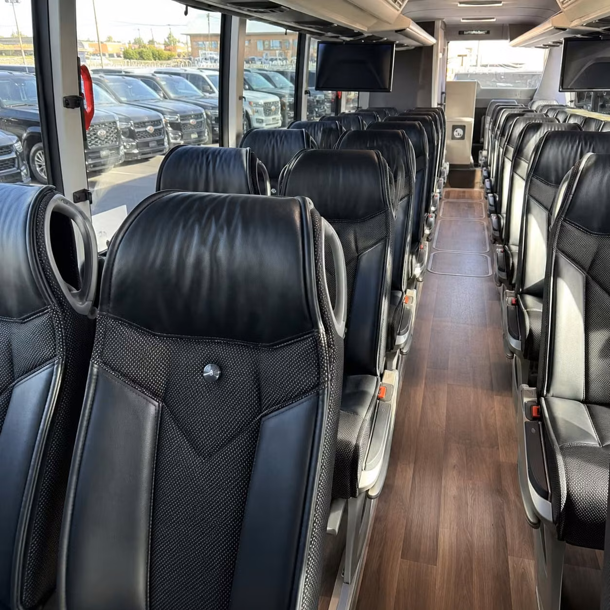 school field trip bus rentals in baton rouge
